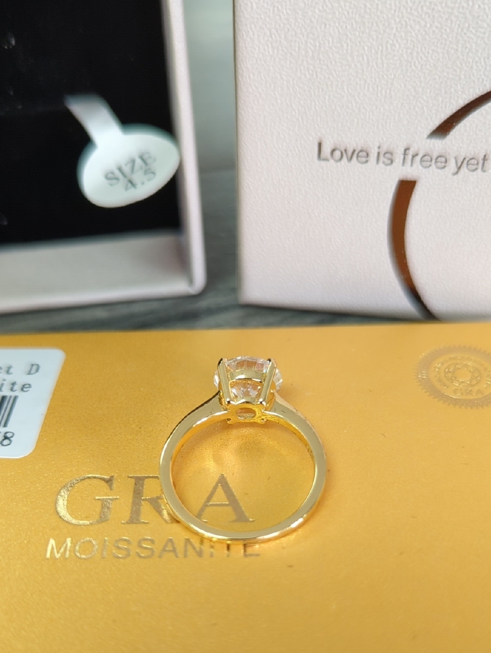 2.0 Ct Moissanite Ring Size 4.5 - Picture 7 of 9
